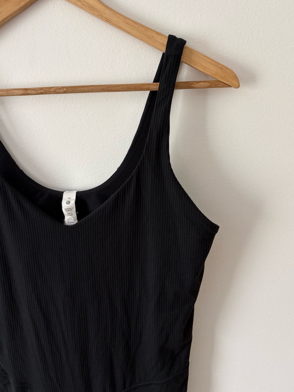 Lululemon Align Bodysuit Jumpsuit Black Size 10 Nulu Yoga One Piece Athleisure - Picture 8 of 12